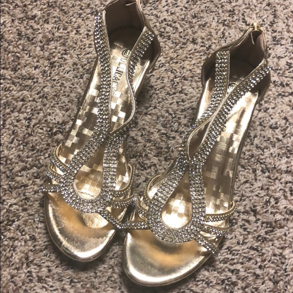 Gold shoes